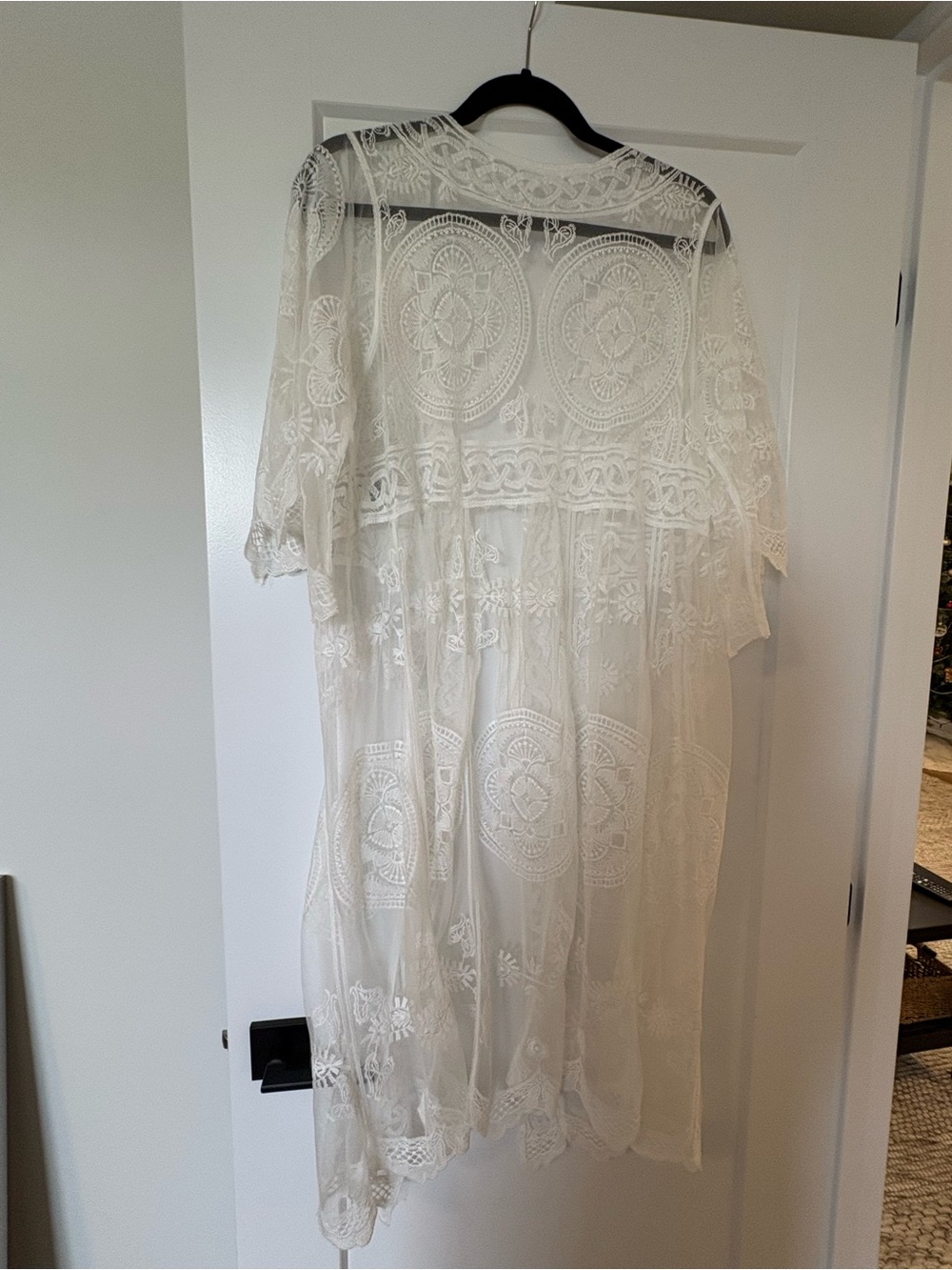 SHEIN White Sheer Lace Kimono Cover-Up - Picture 4 of 5